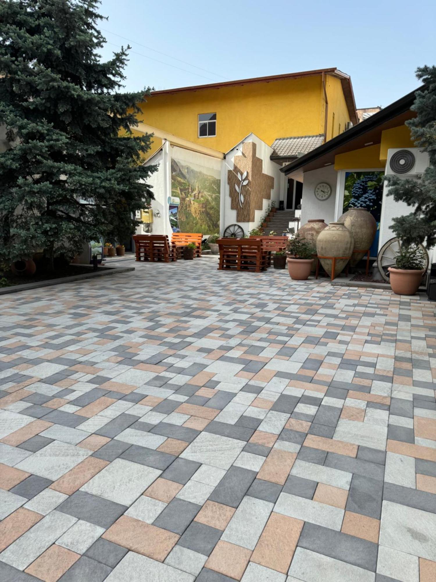 No Problem Yerevan Exterior foto
